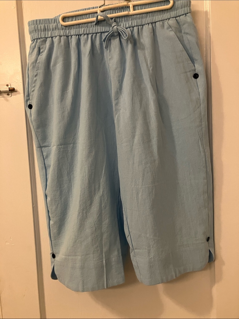 Women’s New Light Blue Elastic Drawstring Capri pants